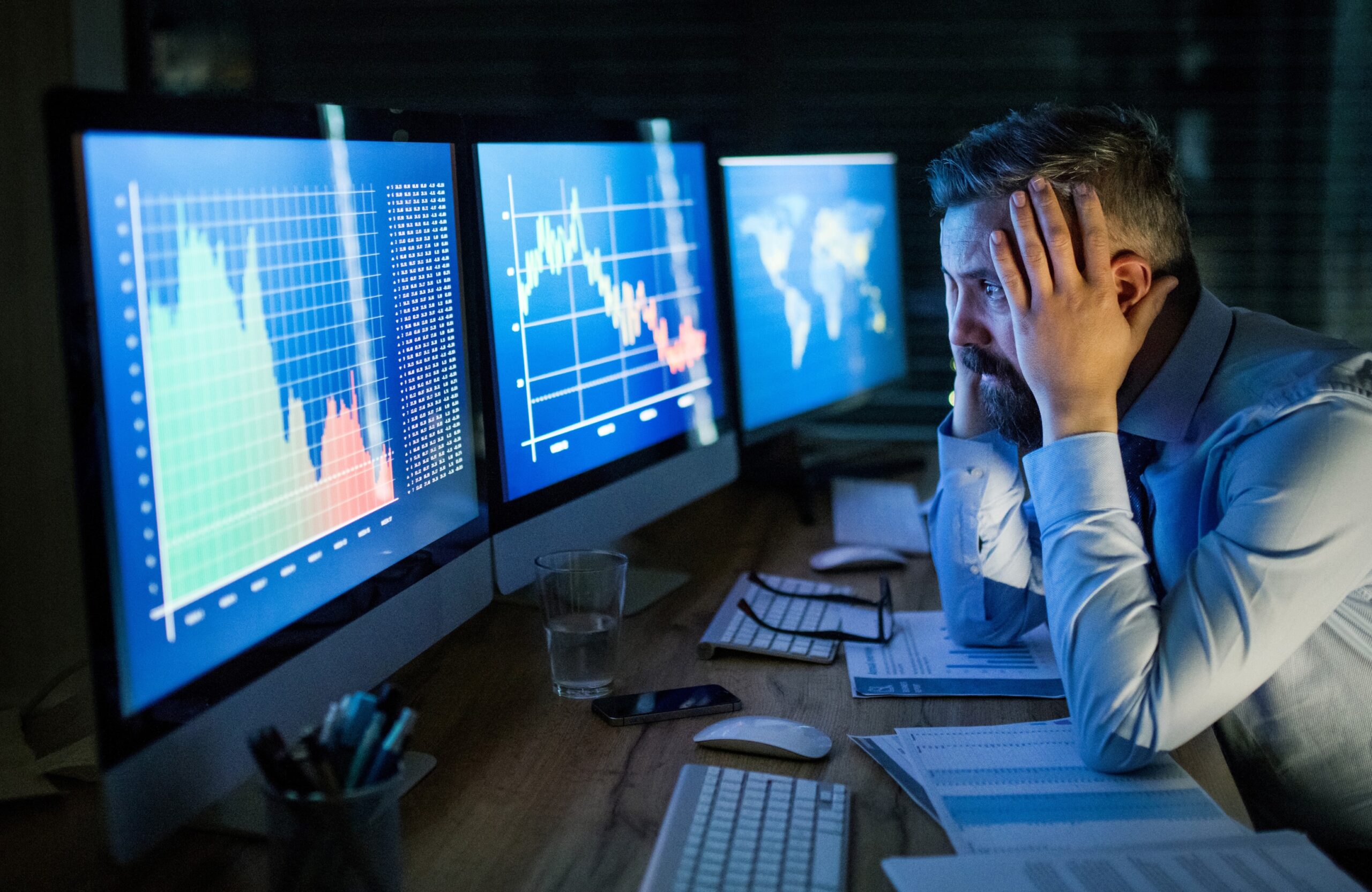 How Clunky Quote Workflows Kill Sales Momentum (and What Enablement Can Do About It)